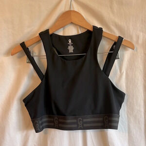 Good American ‘Icon Exaggerated’ Performance Black Double Strap Sports Bra